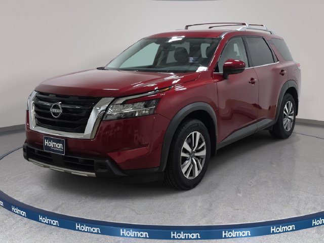 Used 2023 Nissan Pathfinder SL AWD/4WD image 1