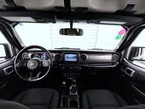 Used 2019 Jeep Wrangler Unlimited Sport S AWD/4WD image 13