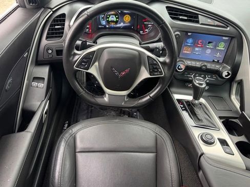 Used 2017 Chevrolet Corvette Stingray Coupe image 19