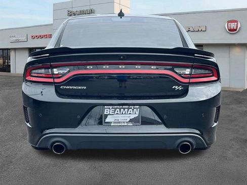 Used 2019 Dodge Charger R/T w/ Plus Group RWD image 6