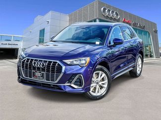 Used 2022 Audi Q3 2.0T Premium w/ Convenience Package video 1