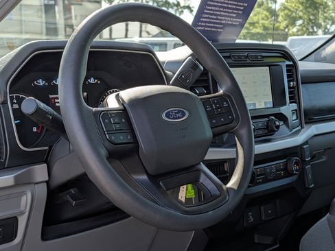 Used 2021 Ford F150 XLT image 18