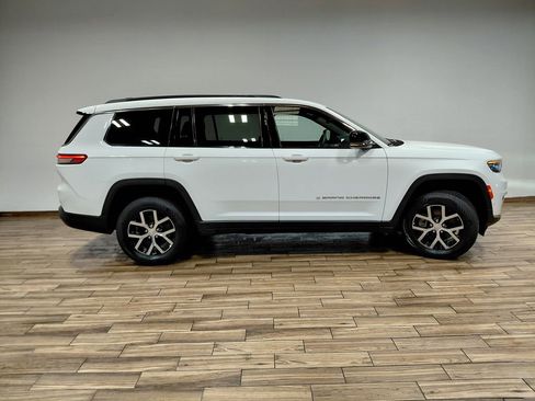 Certified 2024 Jeep Grand Cherokee L Limited w/ Luxury Tech Group II image 26