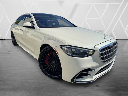 Used 2021 Mercedes-Benz S 580 4MATIC Sedan w/ AMG Line image 2