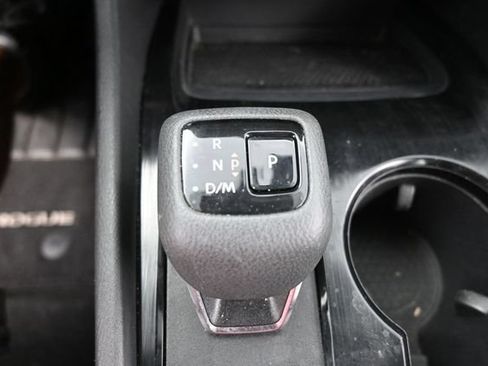 Used 2024 Nissan Rogue S AWD/4WD image 26