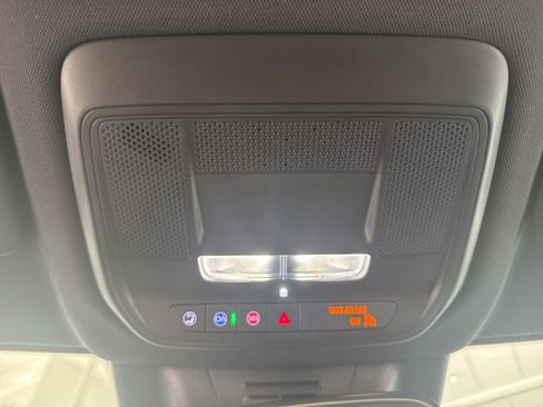 New 2026 Chevrolet Equinox EV LT image 28