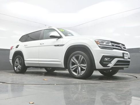 Used 2019 Volkswagen Atlas SE image 31