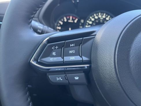 New 2025 MAZDA CX-5 AWD 2.5 S w/ Premium Plus Pkg image 9