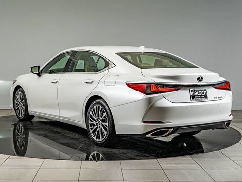 Used 2019 Lexus ES 350 w/ Premium Package FWD image 7