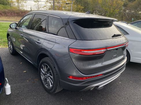 Used 2022 Lincoln Corsair AWD w/ Equipment Group 101A image 5