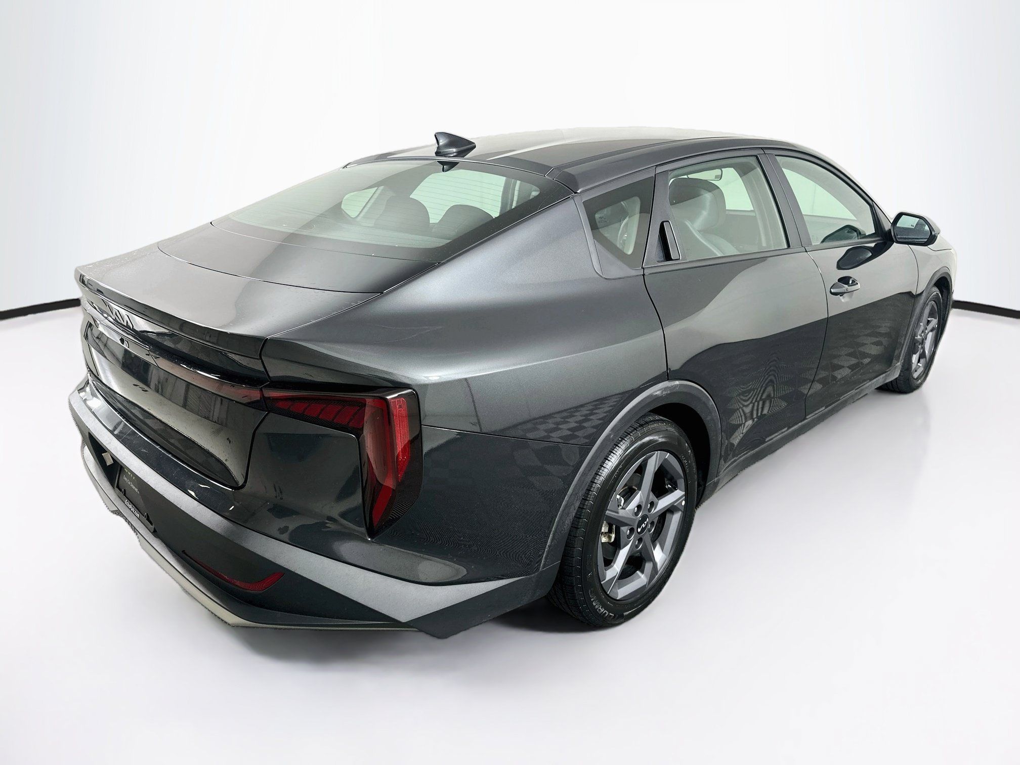 Used 2025 Kia K4 FWD image 9