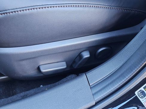 New 2026 MAZDA MAZDA3 2.5 S Preferred image 33