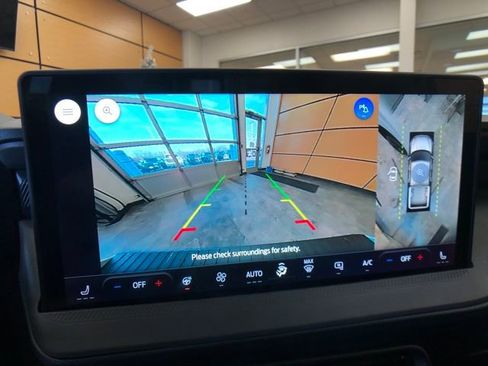 New 2026 Ford Maverick Lobo image 16