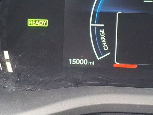 Used 2025 Toyota Camry LE image 20