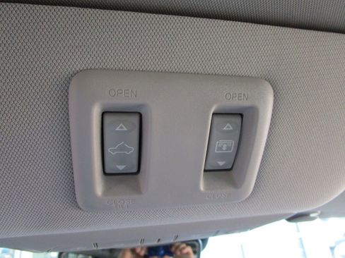 Used 2024 Nissan Murano SL image 45