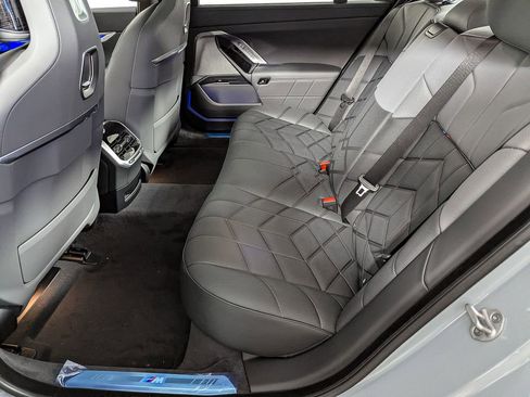 New 2026 BMW 740i xDrive image 37