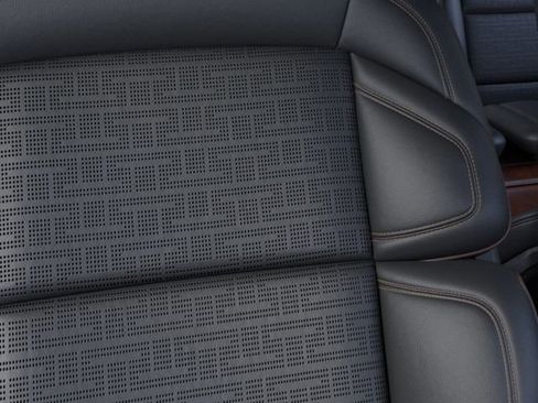 New 2025 Lincoln Navigator L Black Label AWD/4WD image 16