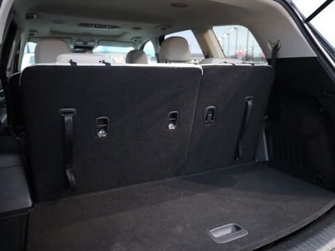 Used 2022 Kia Telluride S image 36