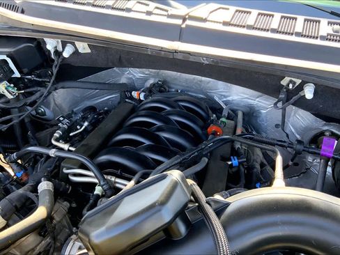 Used 2019 Ford F150 XLT w/ Equipment Group 302A Luxury RWD image 29