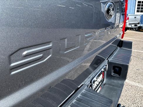 Used 2024 Ford F250 Lariat w/ Lariat Ultimate Package AWD/4WD image 12