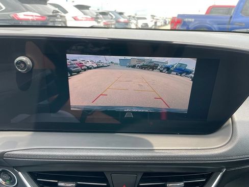 Used 2024 Buick Encore GX Sport Touring FWD image 16