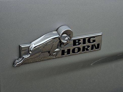 Used 2018 RAM 1500 Big Horn image 32