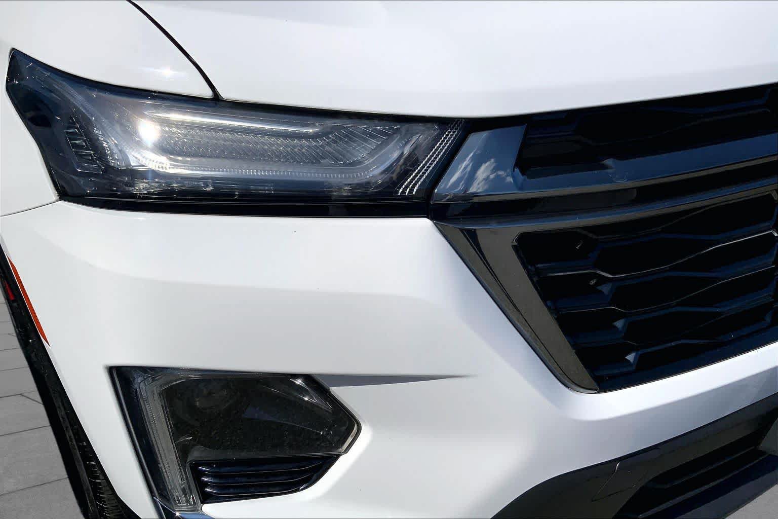 Certified 2023 Chevrolet Traverse Premier w/ Redline Edition AWD/4WD image 26