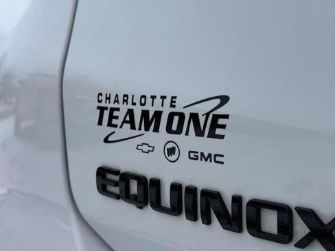 Used 2023 Chevrolet Equinox RS image 32