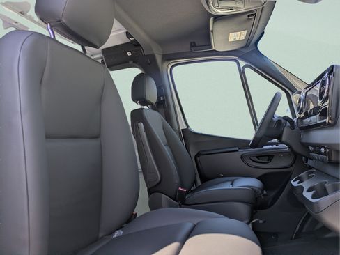 New 2026 Mercedes-Benz Sprinter 2500 image 7