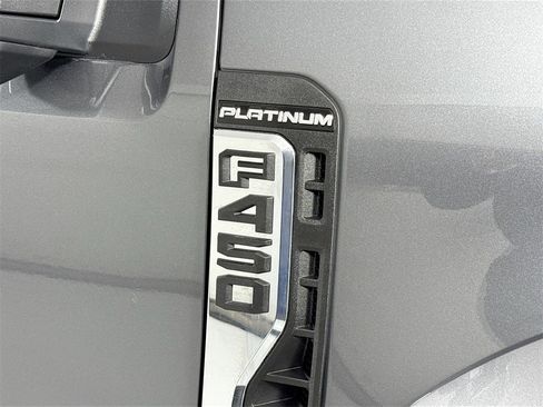 Used 2026 Ford F450 Platinum w/ Platinum Plus Package image 13