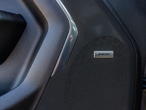 Used 2021 Chevrolet Suburban LT RWD image 26