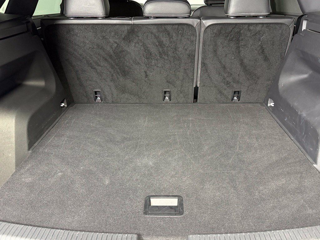 Used 2026 Volkswagen Atlas Cross Sport SE FWD image 21