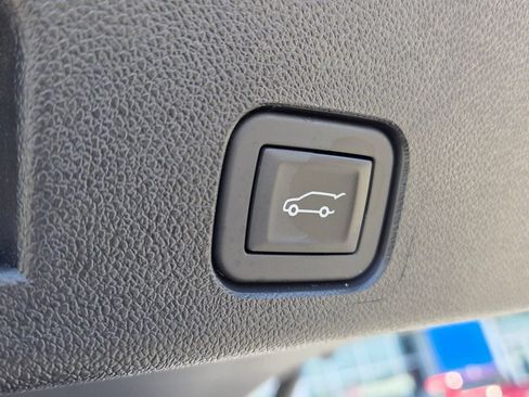 New 2026 Chevrolet Traverse LT w/ Enhanced Driving Package image 11