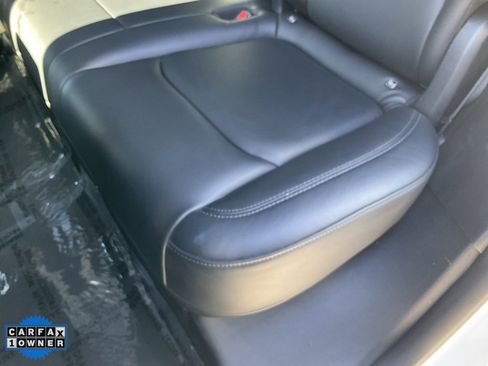 Used 2022 Tesla Model Y Performance image 25