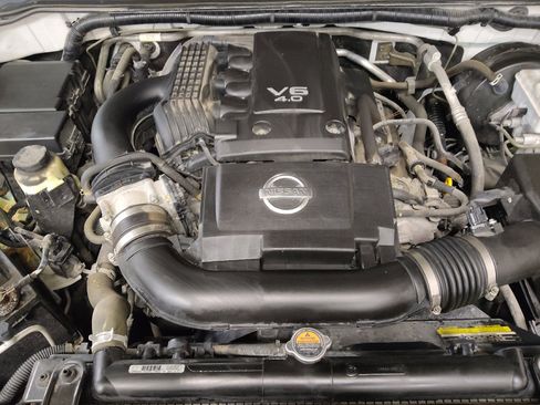 Used 2019 Nissan Frontier SV AWD/4WD image 30