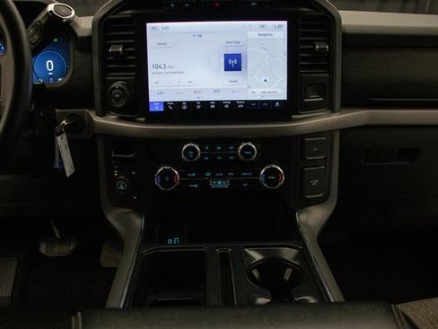 Used 2024 Ford F150 XLT w/ Mobile Office Package image 23