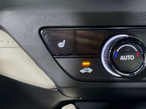 Used 2024 Honda Accord EX image 19