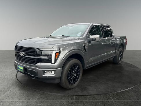 Used 2025 Ford F150 Platinum w/ Equipment Group 702A High AWD/4WD image 3
