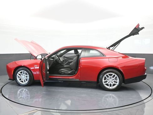 Used 2025 Dodge Charger R/T w/ Quick Order Package 25M R/T image 65