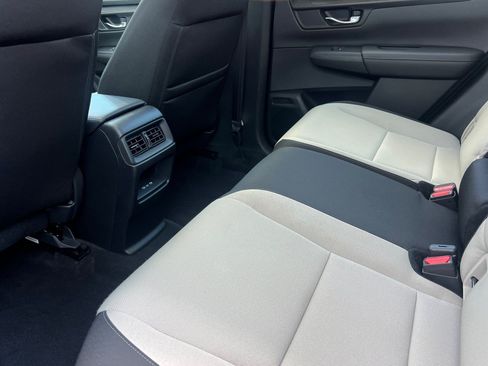 Used 2024 Honda CR-V EX image 29