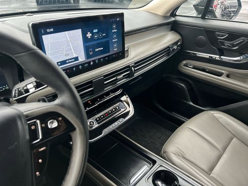 Used 2024 Lincoln Corsair FWD w/ Equipment Group 101A image 31