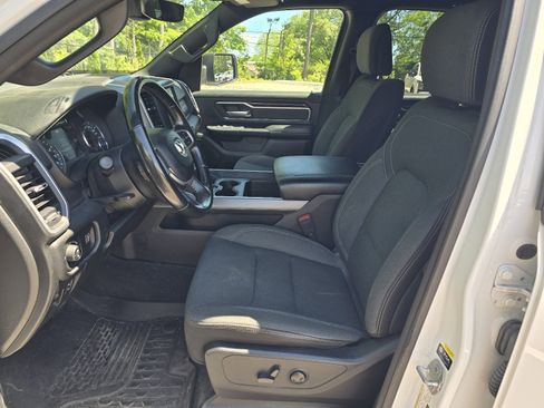 Used 2022 RAM 1500 Big Horn RWD image 14