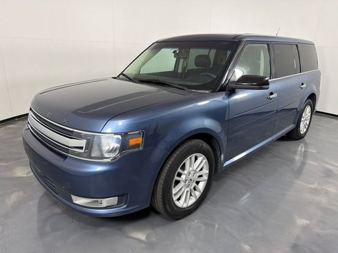 Used 2019 Ford Flex SEL FWD image 9