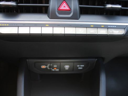 New 2026 Kia K4 LXS image 34