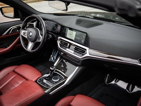 Used 2023 BMW M440i Convertible w/ Premium Package image 26