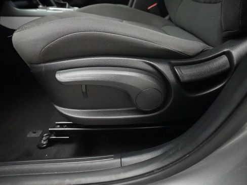 Used 2024 Kia Seltos LX AWD/4WD image 28
