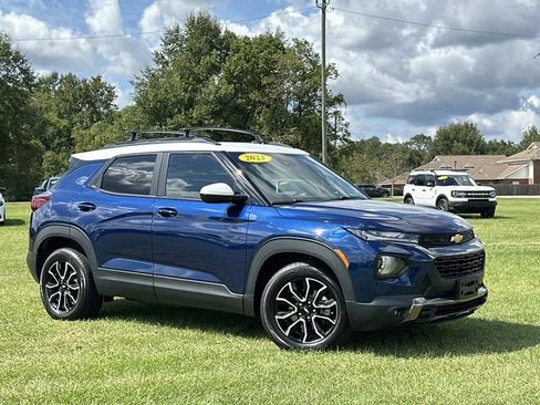 Used 2023 Chevrolet TrailBlazer ACTIV w/ Convenience Package image 9