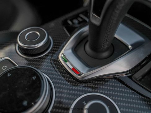 Used 2020 Alfa Romeo Stelvio Quadrifoglio image 64