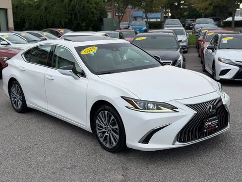 Used 2019 Lexus ES 350 w/ Premium Package FWD image 5