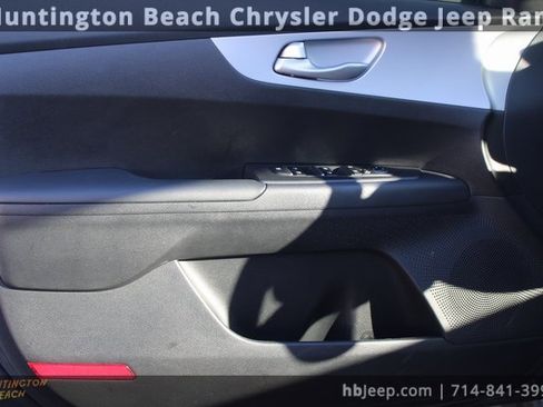 Used 2024 Kia Forte LX image 28